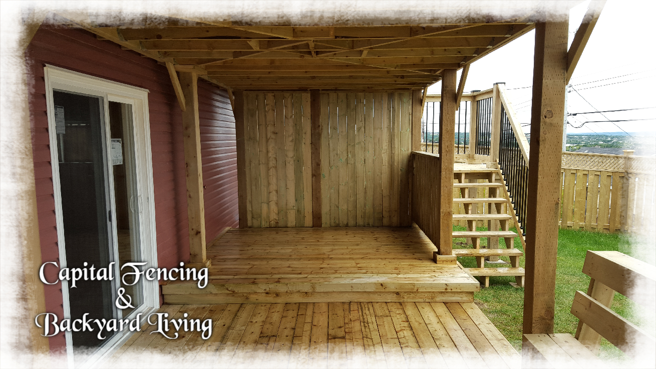 Top & Bottom Deck's with privacy spot for the hot tub